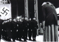 Terror e Miséria no III Reich - 2004